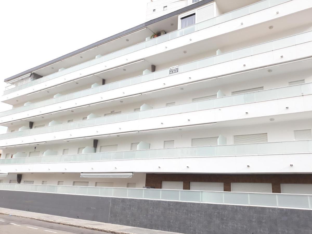 Barraques 65 Playa De Gandia Solo Para Familias Exterior photo