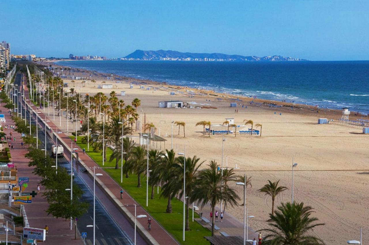 Barraques 65 Playa De Gandia Solo Para Familias Exterior photo